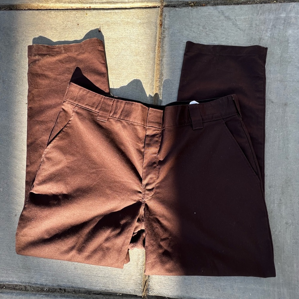 Dickies Pants
Brown
